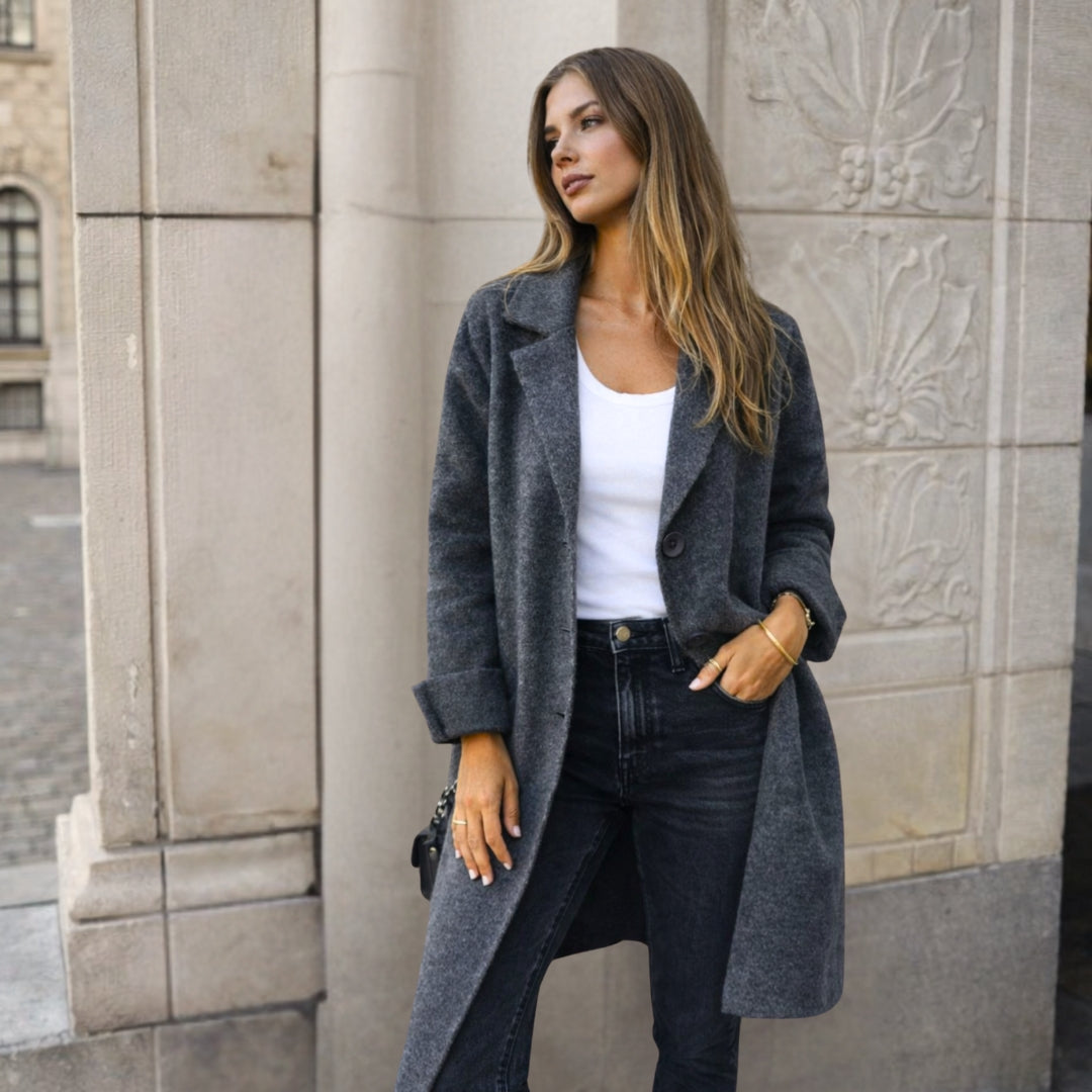Stella | Elegant jakke med knapper
