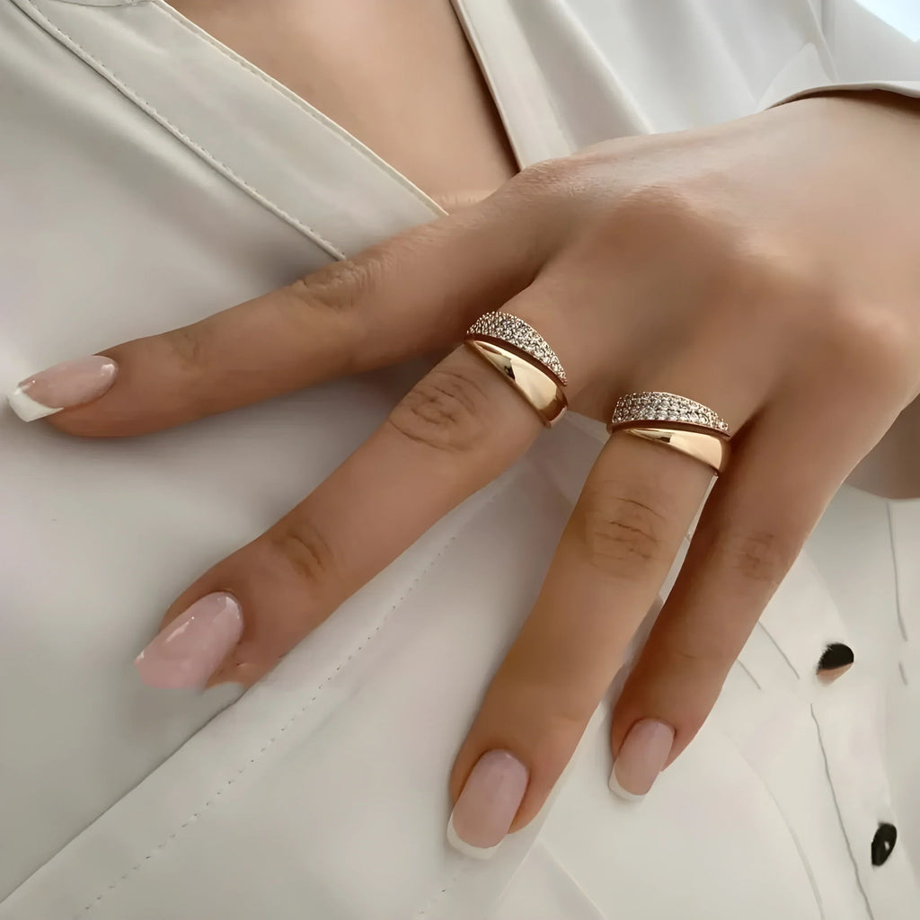 Elegant Guldring med Funklende Sten (1+1 GRATIS)