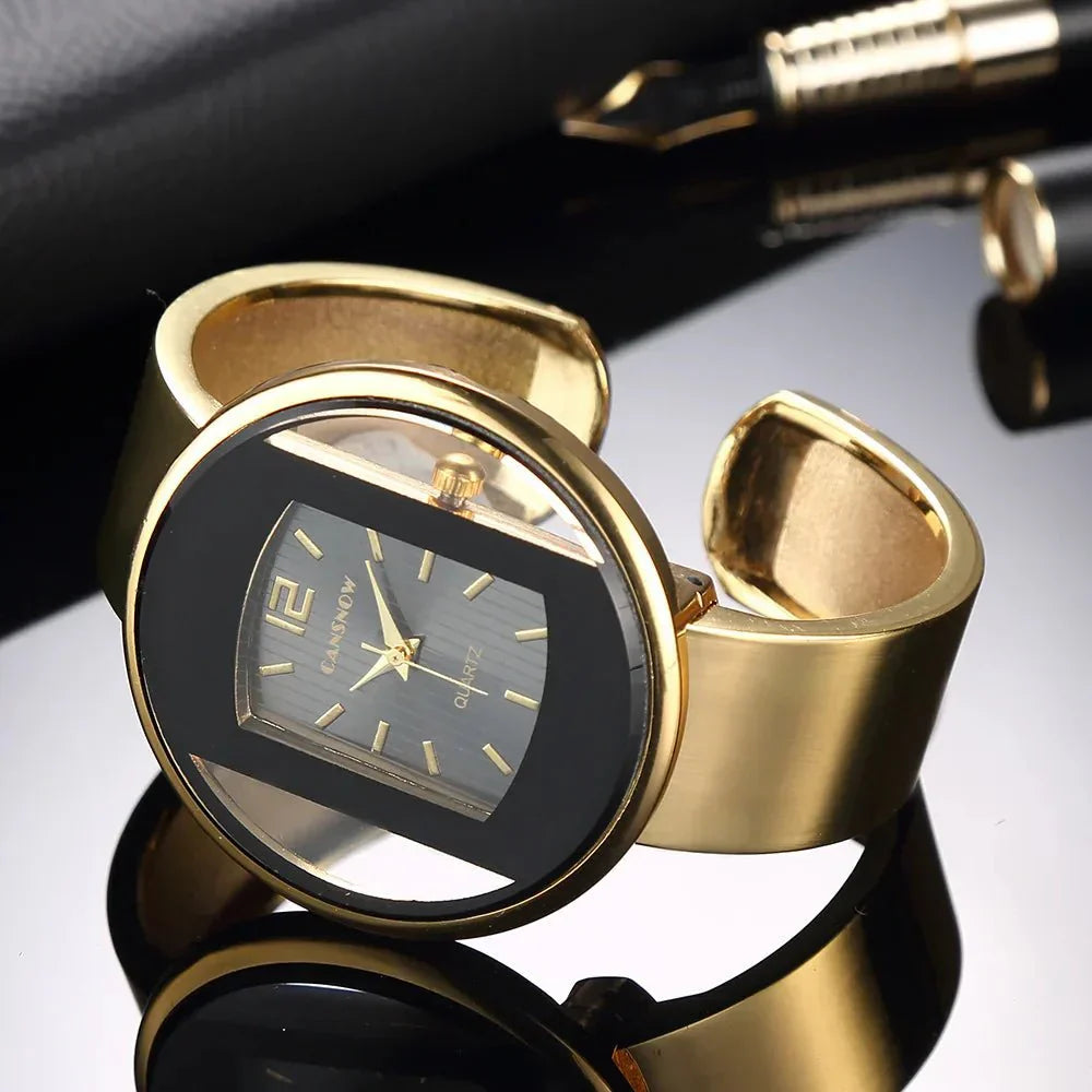 Saga | Sortguld Ur